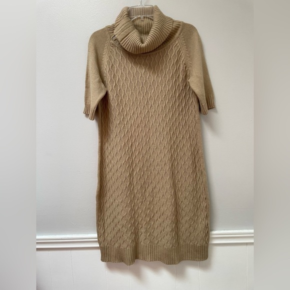 Sandra Darren Dresses & Skirts - SANDRA DARREN Beige Tan sweater dress sz L